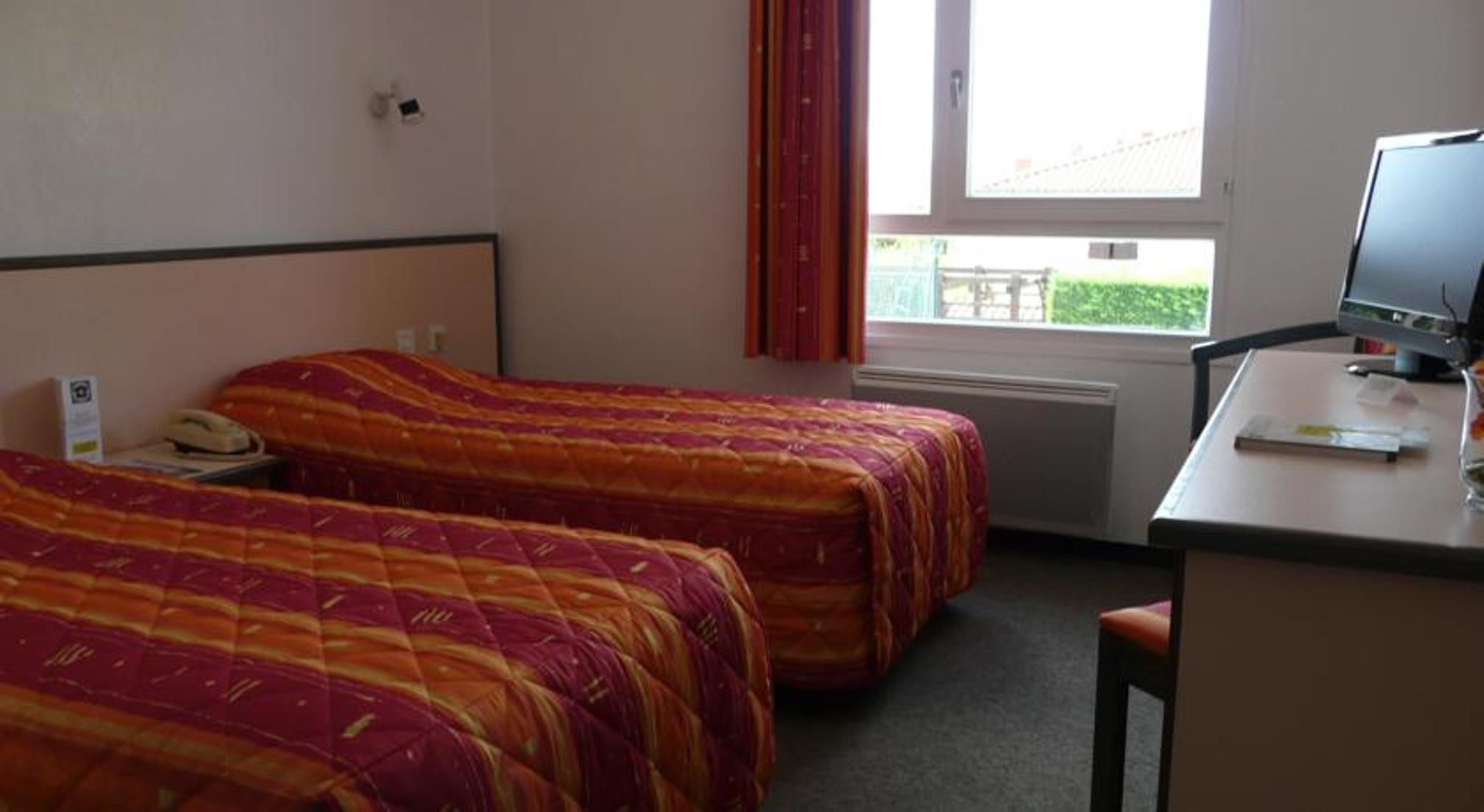 Hotel Le Chatard Sarcey Εξωτερικό φωτογραφία