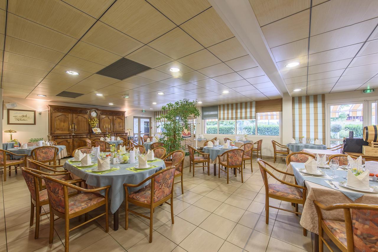 Hotel Le Chatard Sarcey Εξωτερικό φωτογραφία