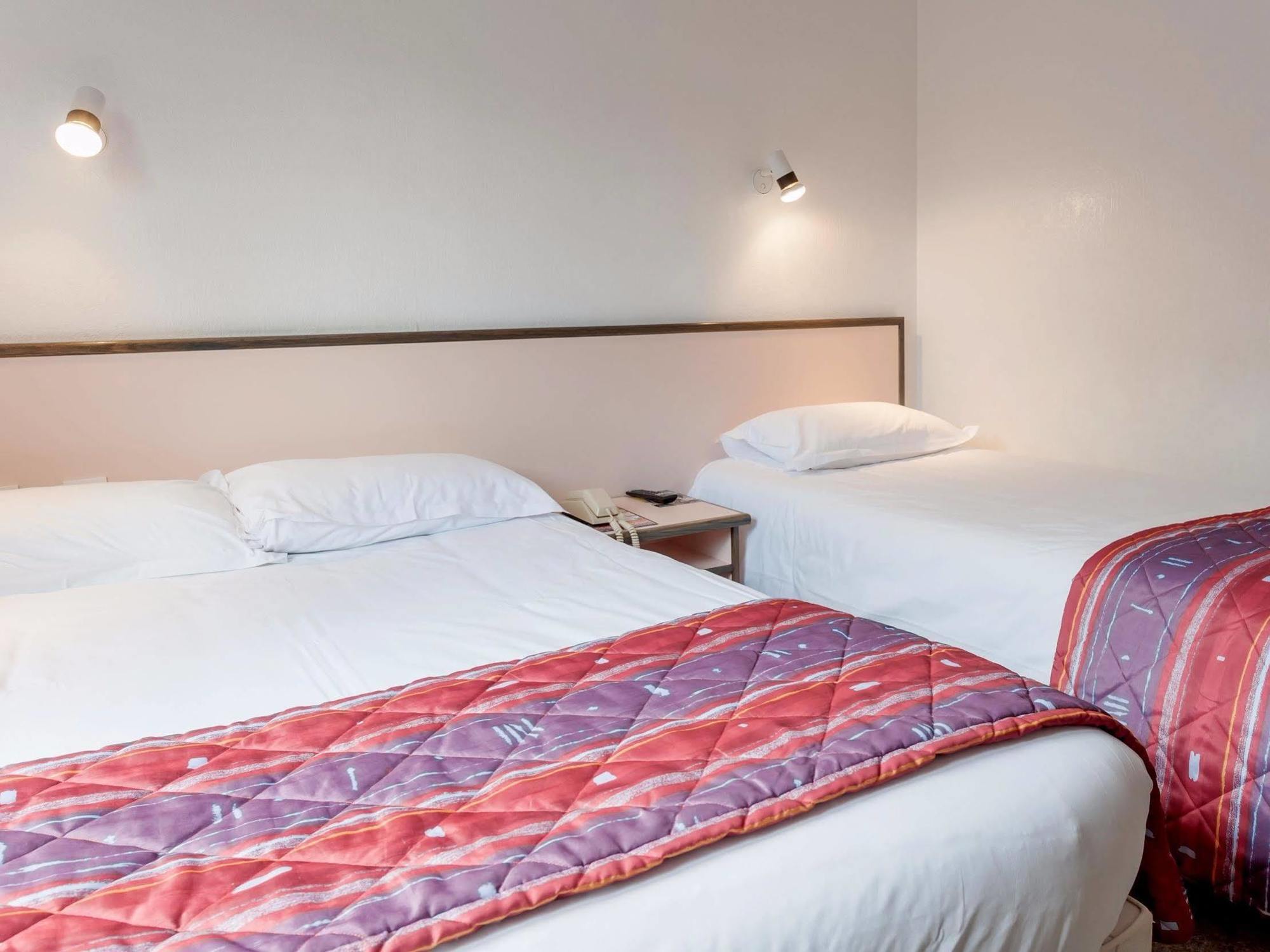 Hotel Le Chatard Sarcey Εξωτερικό φωτογραφία
